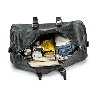 Large Capacity Travel Bag for Men & Women – Trendy PU Leather & Carbon Fiber Backpack for Leisure Travel